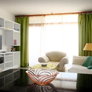 Cosy Close To The Beach! Apartamento Puerto del Carmen (Lanzarote)